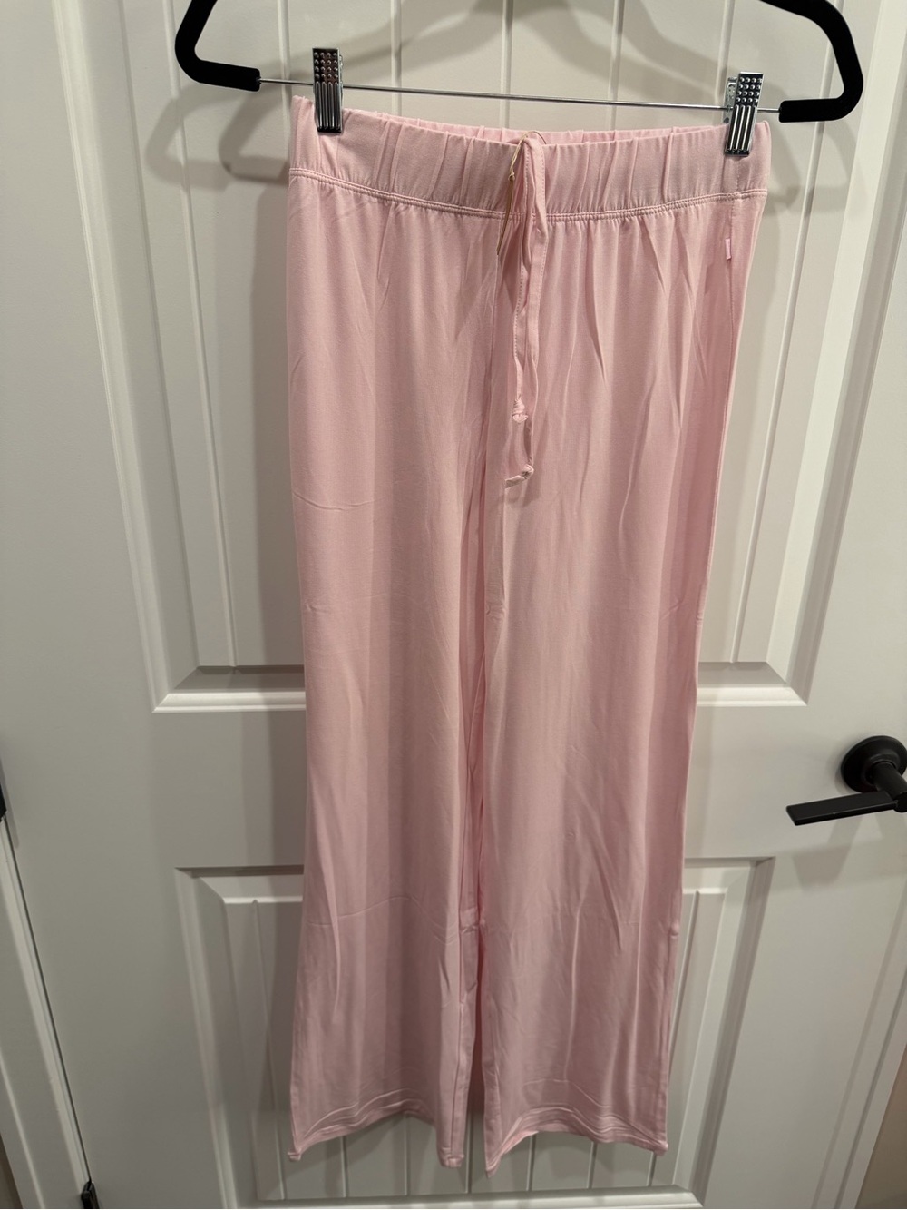 NWT SKIMS Sleep Long Sleeve Pajama Set Pink Bloom XS - Picture 3 of 5
